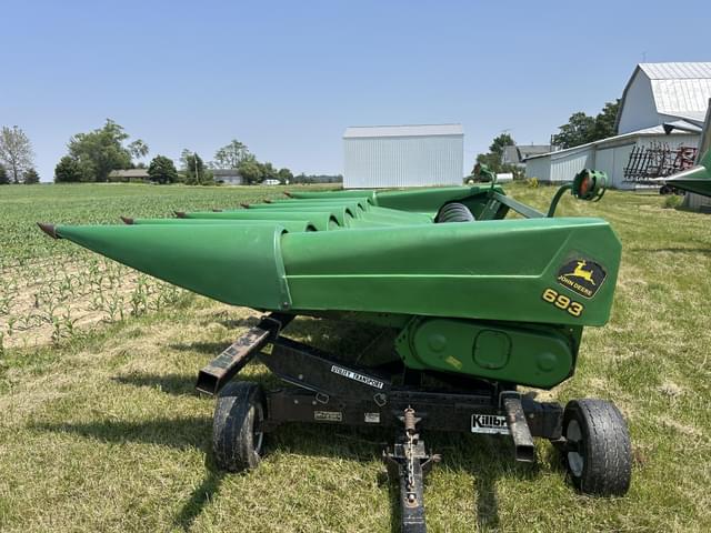 Image of John Deere 693 equipment image 1