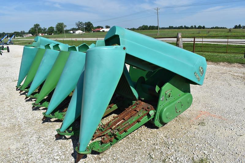 Image of John Deere 693 Primary image