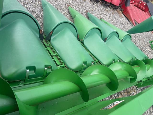 Image of John Deere 693 equipment image 3