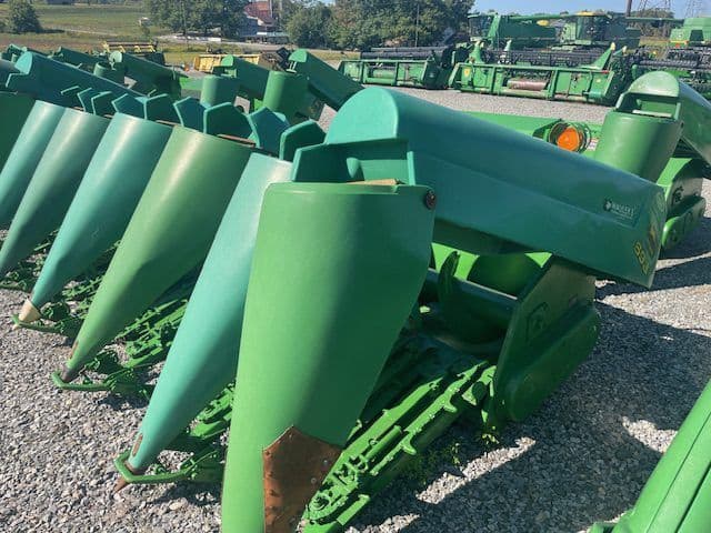 Image of John Deere 693 equipment image 4