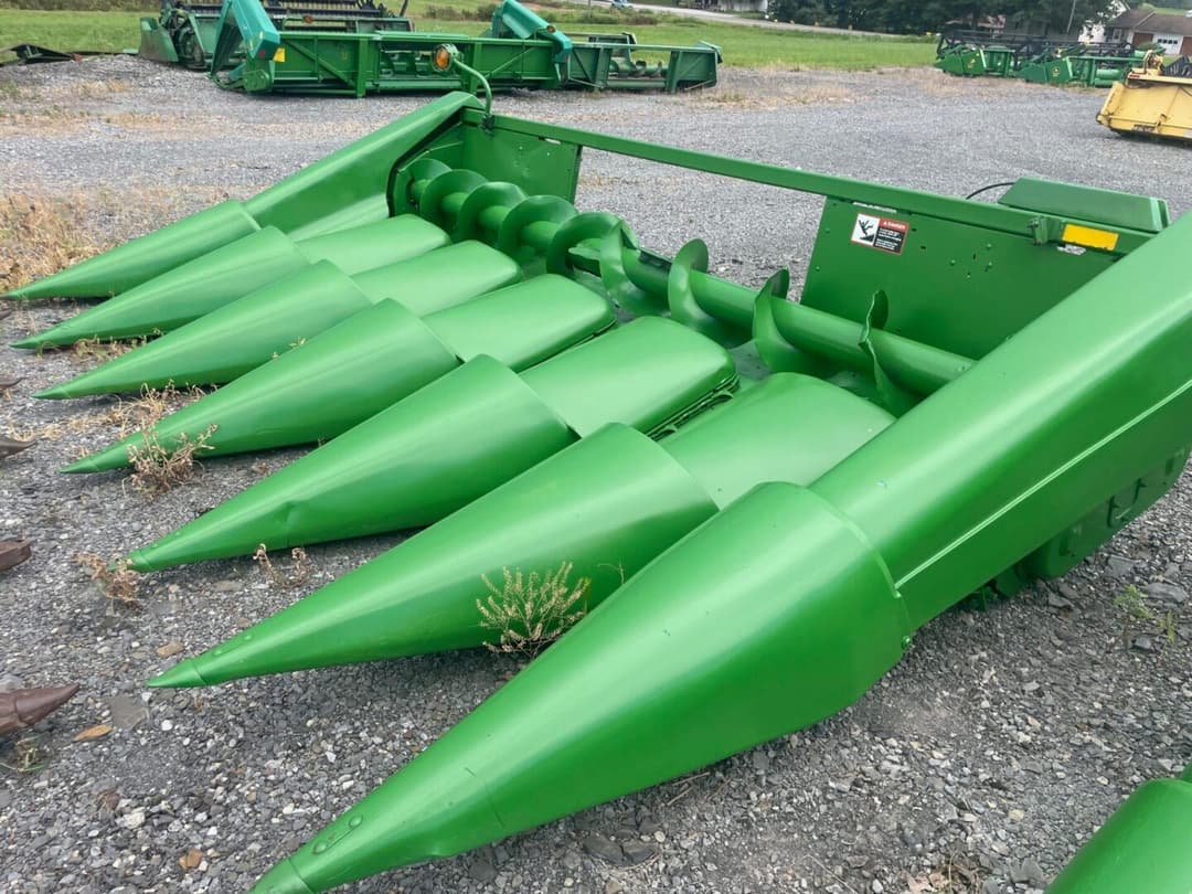 Image of John Deere 693 Primary image