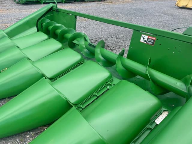Image of John Deere 693 equipment image 1