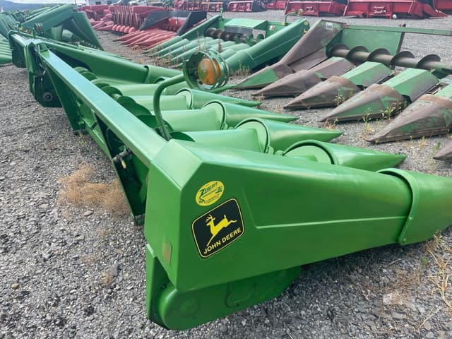 Image of John Deere 693 equipment image 3
