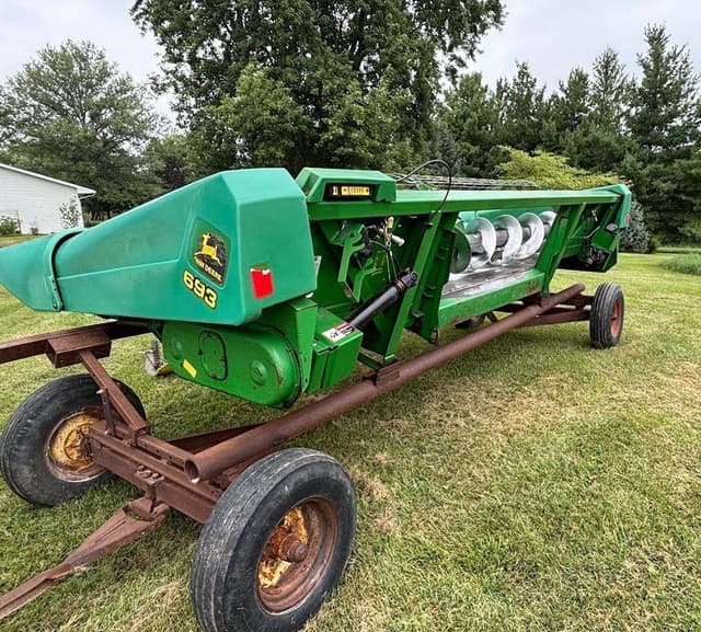 Image of John Deere 693 equipment image 2