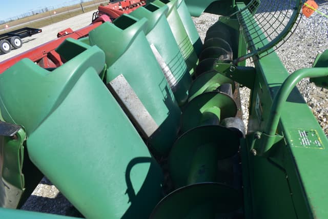 Image of John Deere 693 equipment image 4