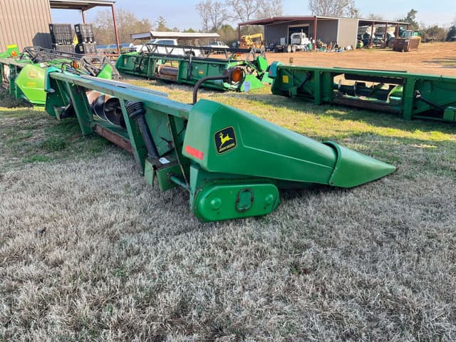 Image of John Deere 694 equipment image 1