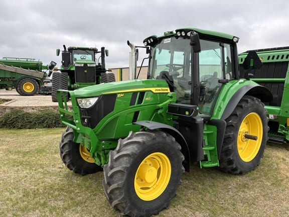 John Deere 6M 140 Equipment Image0
