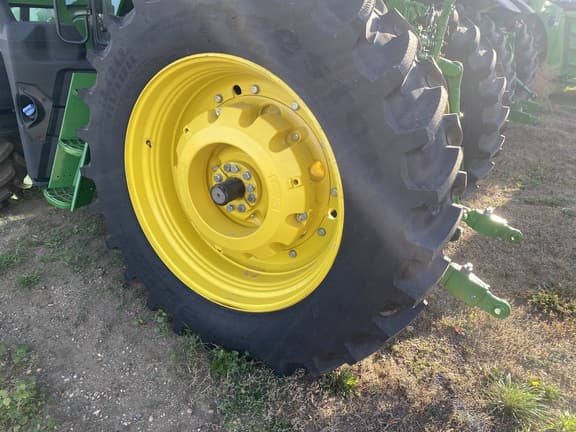 Image of John Deere 6M 155 equipment image 3