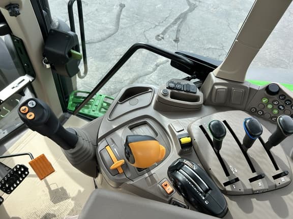 Image of John Deere 6M 155 equipment image 3