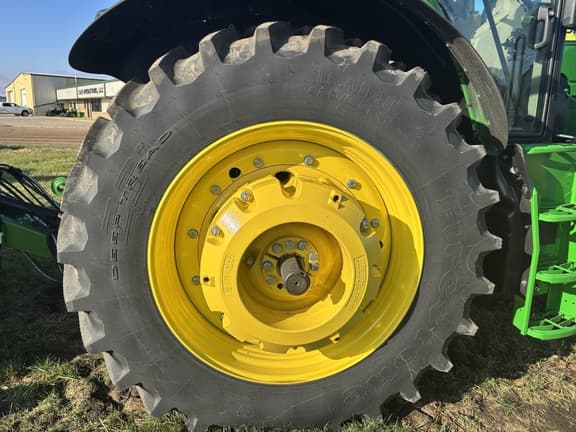 Image of John Deere 6M 165 equipment image 3