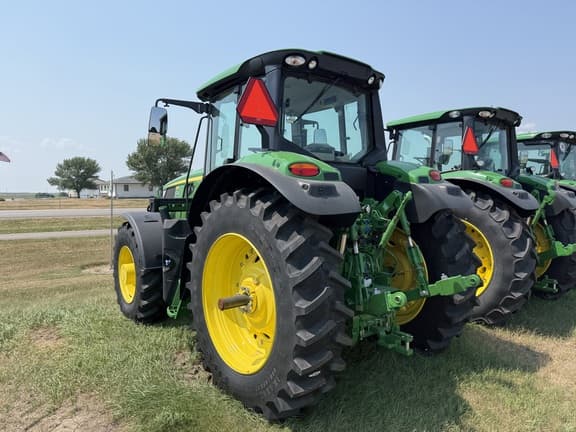 Image of John Deere 6M 165 equipment image 4