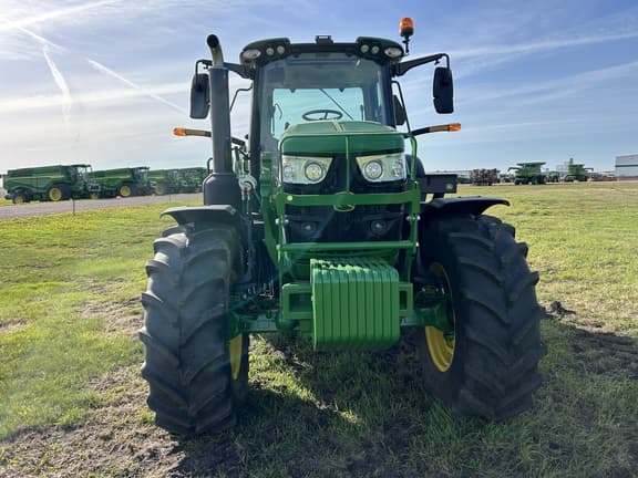 Image of John Deere 6M 165 equipment image 2