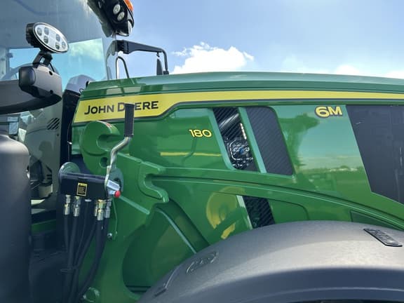 Image of John Deere 6M 180 equipment image 4