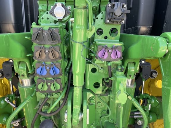 Image of John Deere 6R 145 equipment image 1