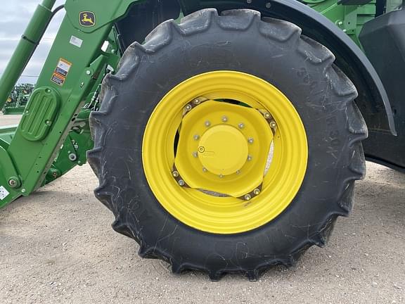 Image of John Deere 6R 145 equipment image 2