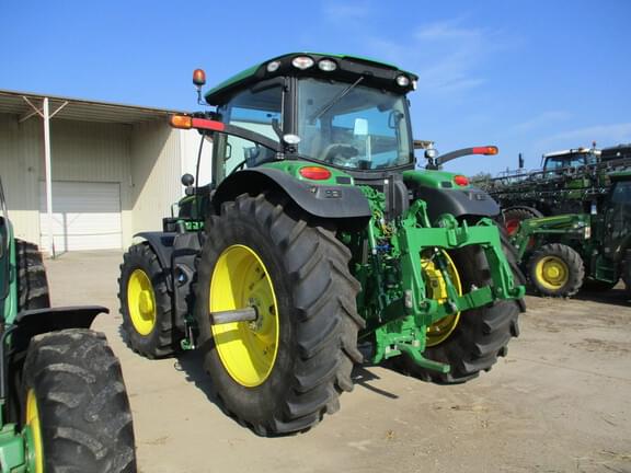 Image of John Deere 6R 195 equipment image 1