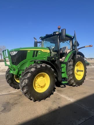 Image of John Deere 6R 195 Primary image