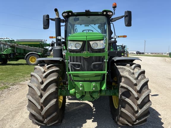 Image of John Deere 6R 195 equipment image 1