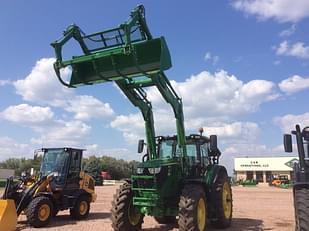 Main image John Deere 6R 215 11