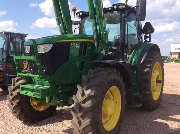 Image of John Deere 6R 215 equipment image 1