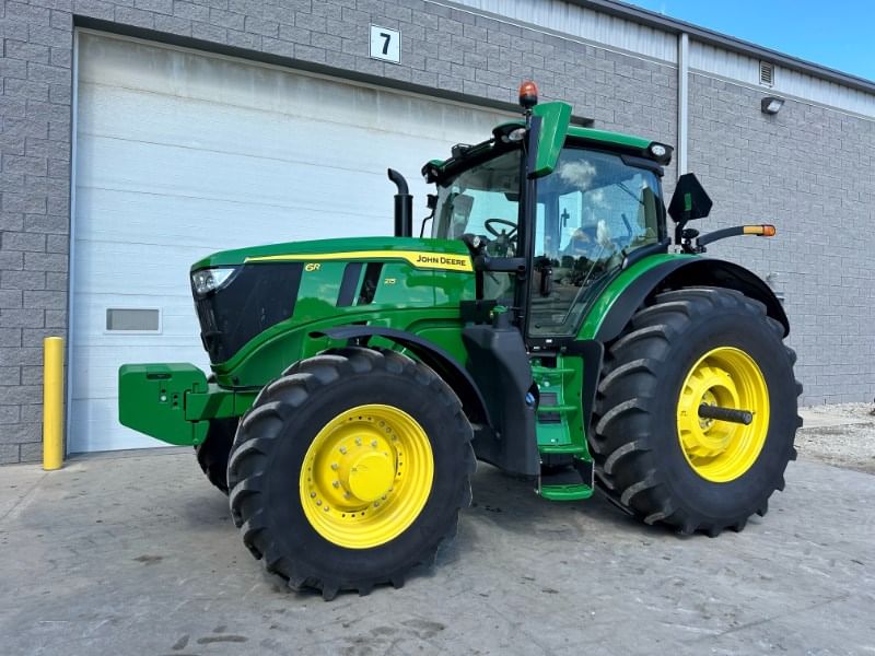 John Deere 6R 215 Equipment Image0
