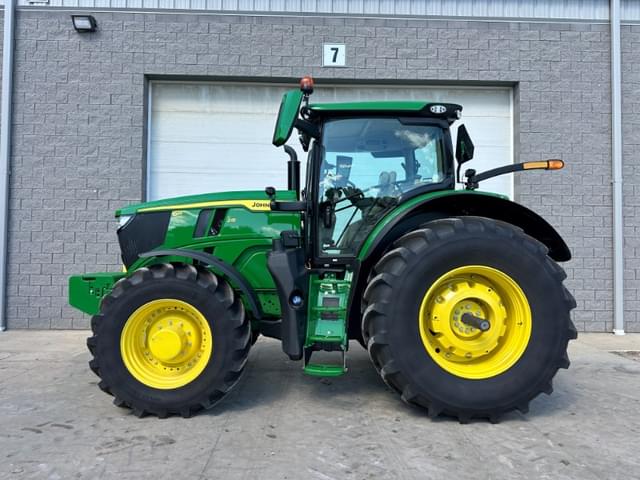 Image of John Deere 6R 215 equipment image 1