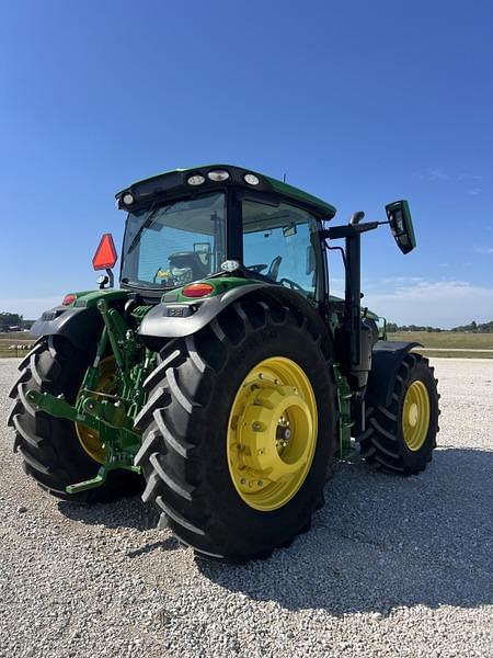 Image of John Deere 6R 165 equipment image 4