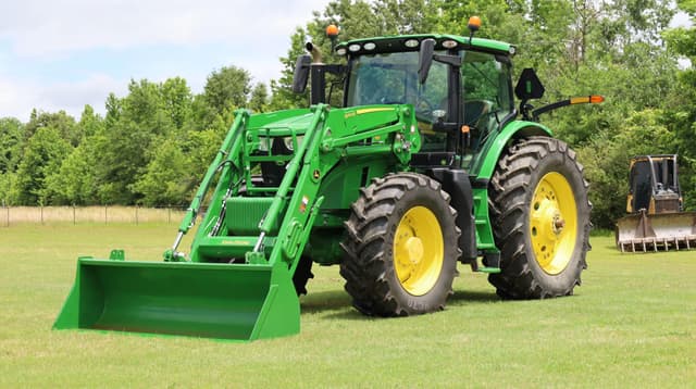 Image of John Deere 6R 195 equipment image 2