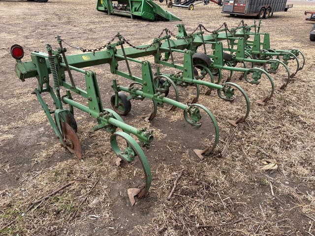Image of John Deere Undetermined equipment image 3