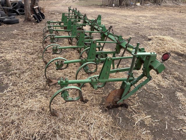 Image of John Deere Undetermined equipment image 1