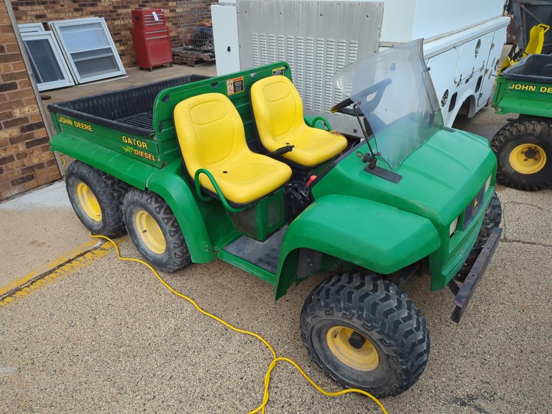 Image of John Deere Gator TH 6x4 Diesel Primary image