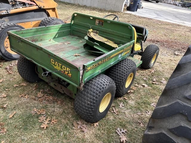 Image of John Deere Gator 6x4 equipment image 3
