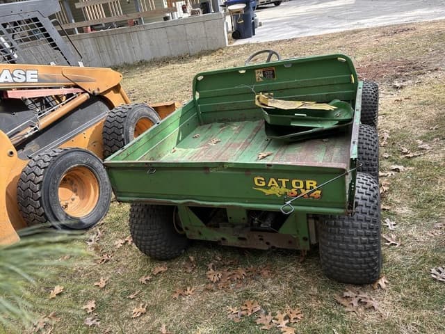 Image of John Deere Gator 6x4 equipment image 4