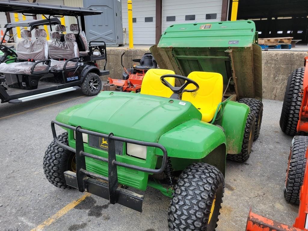 John Deere Gator 6x4 Equipment Image0
