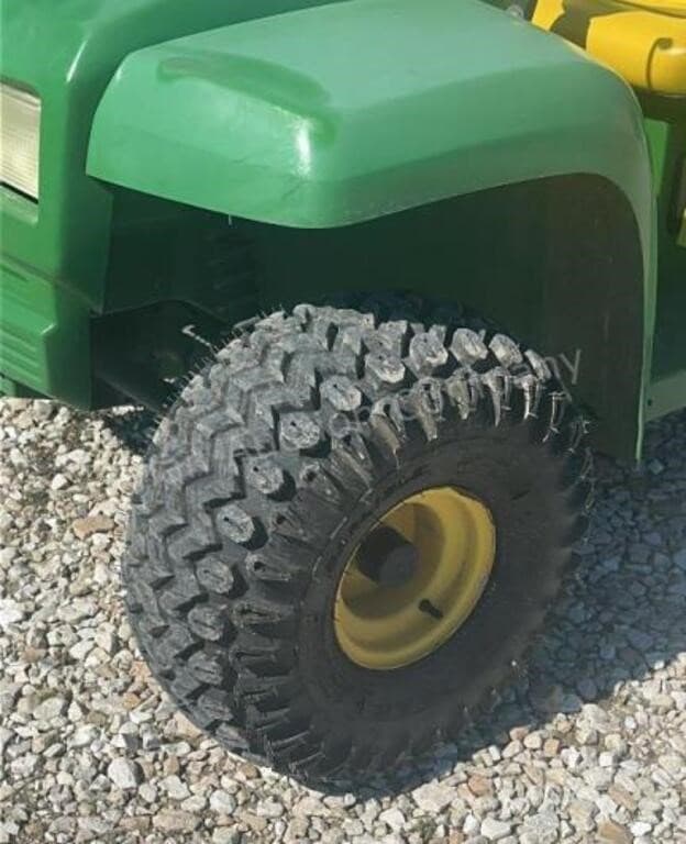 Image of John Deere Gator equipment image 1