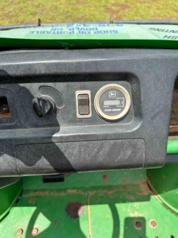 Image of John Deere Gator 6x4 equipment image 3
