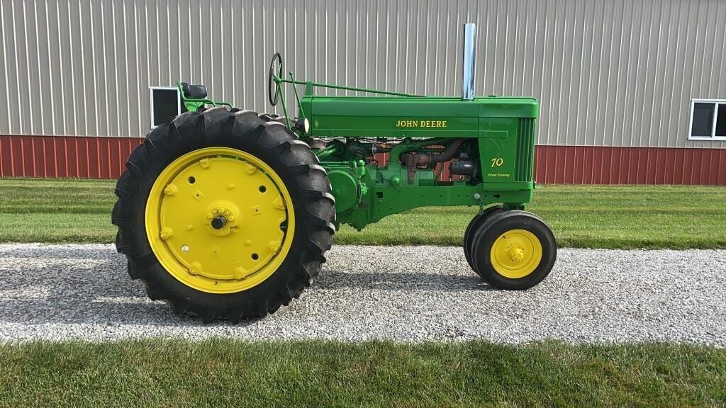 Main image John Deere 70