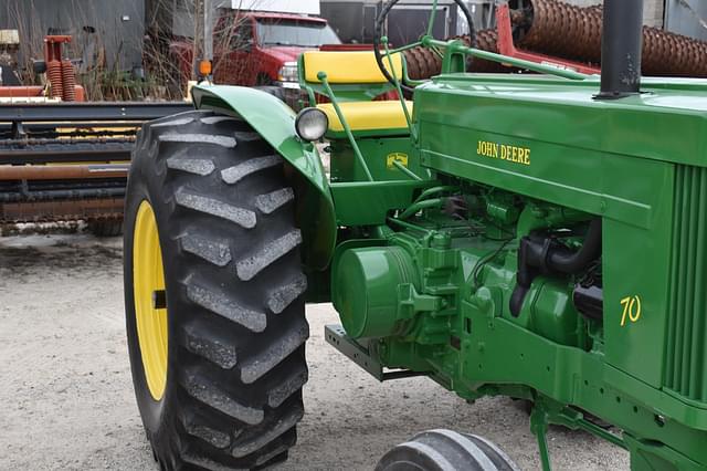 Image of John Deere 70 equipment image 3