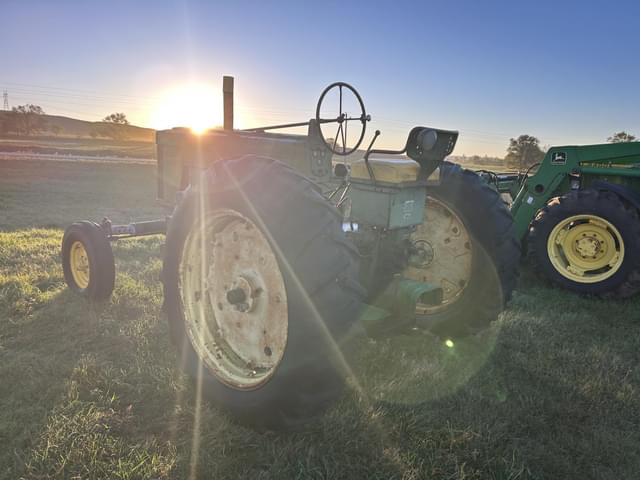 Image of John Deere 70 equipment image 4