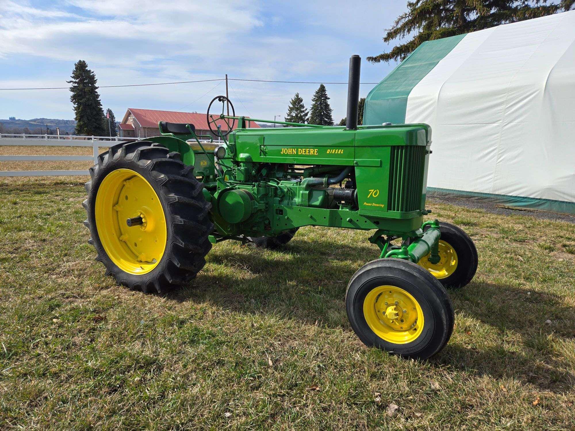 Main image John Deere 70