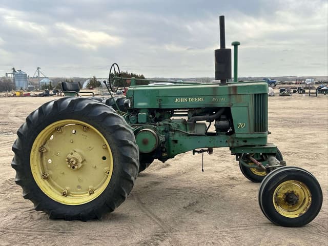 Image of John Deere 70 equipment image 1