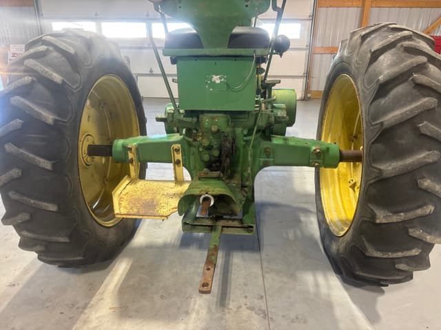 Image of John Deere 70 equipment image 3