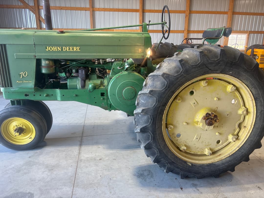 Image of John Deere 70 Primary image