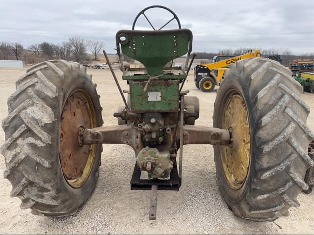 Image of John Deere 70 equipment image 4