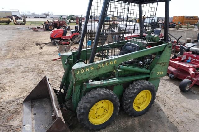 Image of John Deere 70 equipment image 3