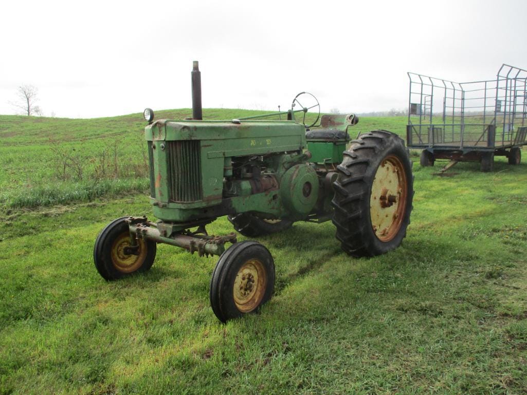 Main image John Deere 70