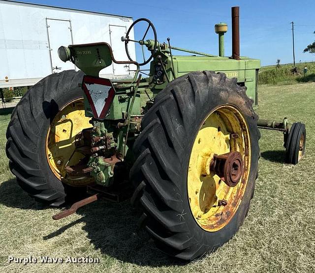 Image of John Deere 70 equipment image 4