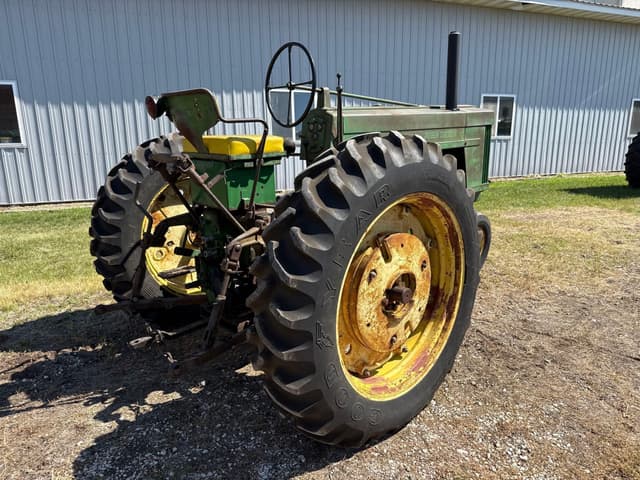 Image of John Deere 70 equipment image 3