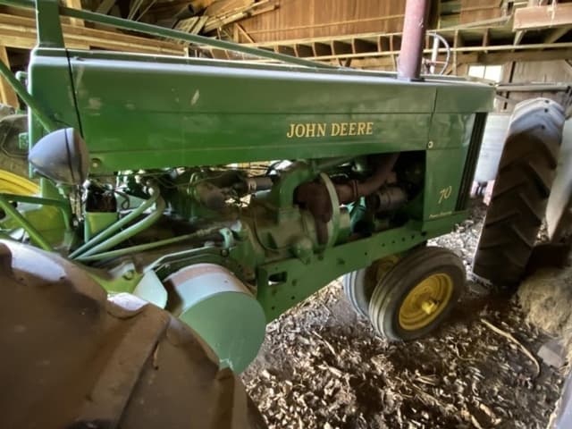 Image of John Deere 70 equipment image 3