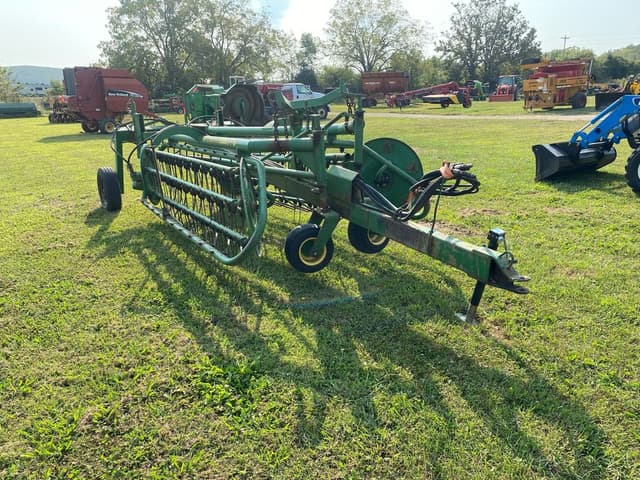 Image of John Deere 700 equipment image 3